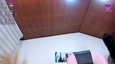 Snapshot of darling_spoiled chatting on 17, 7, 2026 darling online show from 17, 7, 2026