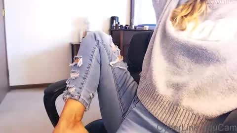 Snapshot of darlingd77 chatting on 6, 2, 2025 DarlingD online show from 6, 2, 2025