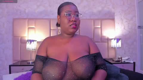 Snapshot of darnellqueen chatting on 9, 12, 2024 Darnell Queen online show from 9, 12, 2024