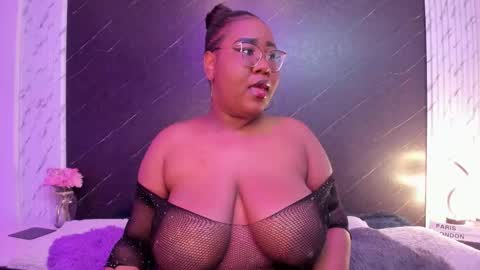  Darnell Queen online show from 24, 11, 2025