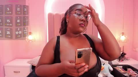  Darnell Queen online show from 3, 2, 2026