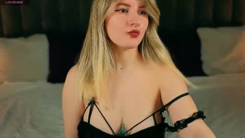 daryana_gray online show from 16, 6, 2026