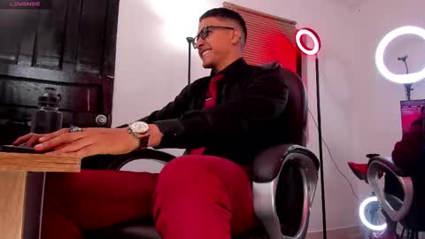 Dash online show from 4, 10, 2025