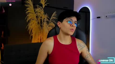 Snapshot of dass_roman chatting on 2, 5, 2026 Dass Roman online show from 2, 5, 2026