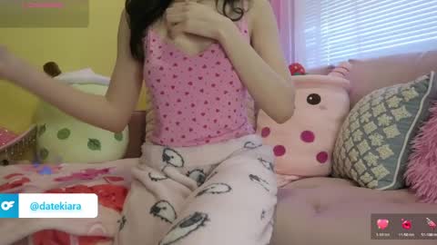 Snapshot of datekiara chatting on 7, 6, 2026 Kiara online show from 7, 6, 2026