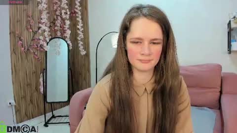 Snapshot of datsi_benson chatting on 1, 7, 2026 Datsi Benson online show from 1, 7, 2026