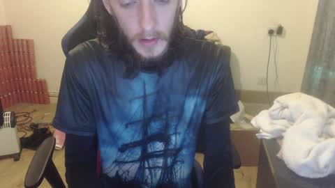 Snapshot of daver281197 chatting on 18, 1, 2025 dave online show from 18, 1, 2025