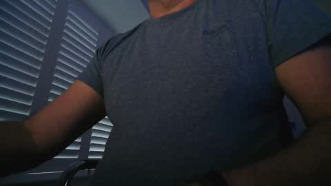 davesu12345 online show from 11, 2, 2026