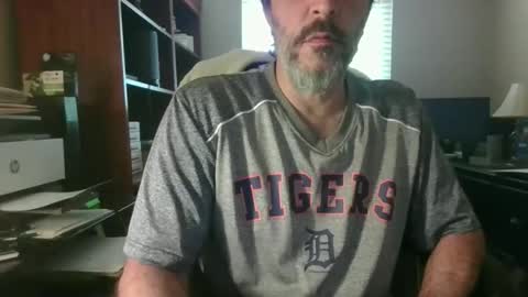 Snapshot of davethebooky chatting on 14, 5, 2026 Dave online show from 14, 5, 2026