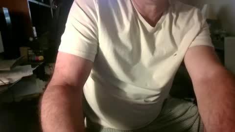 Snapshot of davethebooky chatting on 3, 7, 2026 Dave online show from 3, 7, 2026