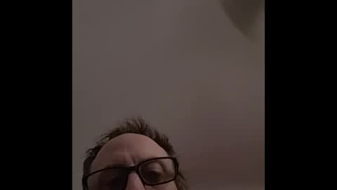 Snapshot of david1982yesyes chatting on 3, 3, 2026 david1982yesyes online show from 3, 3, 2026