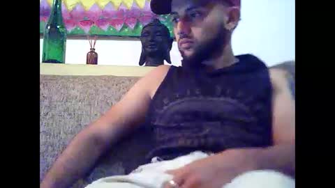 Snapshot of david23vergota chatting on 19, 12, 2025 david23vergota online show from 19, 12, 2025