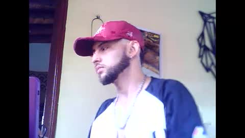 Snapshot of david23vergota chatting on 19, 12, 2025 david23vergota online show from 19, 12, 2025