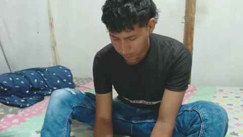 Snapshot of david_efrem chatting on 12, 9, 2025 david_efrem online show from 12, 9, 2025