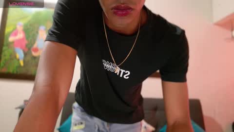 Snapshot of david_hot44 chatting on 18, 10, 2025 david_hot44 online show from 18, 10, 2025