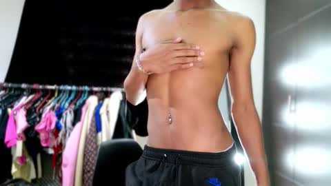 Snapshot of david_hot44 chatting on 10, 11, 2025 david_hot44 online show from 10, 11, 2025