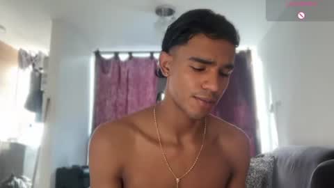 Snapshot of david_hot44 chatting on 5, 8, 2026 david_hot44 online show from 5, 8, 2026