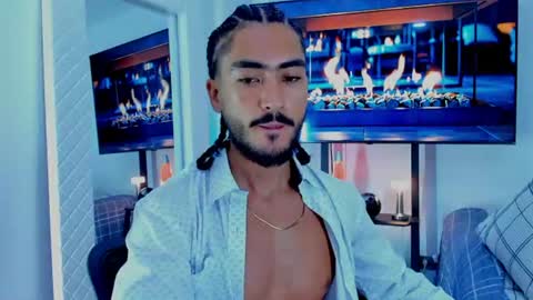 Snapshot of david_johnson372 chatting on 29, 6, 2026 Hey im David that loves to explore and speak their fantasies. Very open talktative and nice. Feel free to chat with me online show from 29, 6, 2026