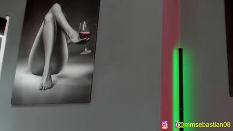 Snapshot of david_jons7 chatting on 15, 12, 2025 David Jons online show from 15, 12, 2025