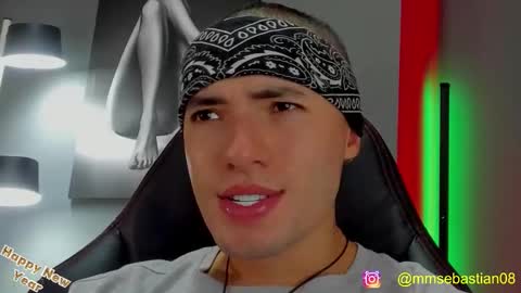 Snapshot of david_jons7 chatting on 6, 1, 2026 David Jons online show from 6, 1, 2026