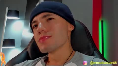 Snapshot of david_jons7 chatting on 5, 2, 2026 David Jons online show from 5, 2, 2026