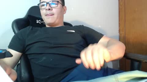 Snapshot of david_smit_ chatting on 22, 12, 2025 david smit online show from 22, 12, 2025