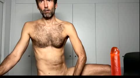 Snapshot of david_spanish chatting on 6, 11, 2025 David Cock online show from 6, 11, 2025