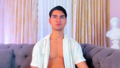 Snapshot of davidaponte017 chatting on 8, 1, 2025 davidaponte online show from 8, 1, 2025