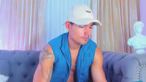 Snapshot of davidaponte017 chatting on 18, 2, 2025 davidaponte online show from 18, 2, 2025