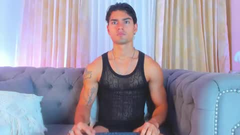 Snapshot of davidaponte017 chatting on 25, 2, 2025 davidaponte online show from 25, 2, 2025