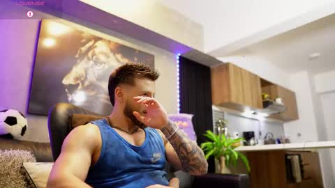 David Blakee online show from 30, 10, 2025