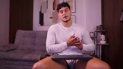 Davies brown    schedule 12pm to 5pm col time online show from 17, 12, 2025