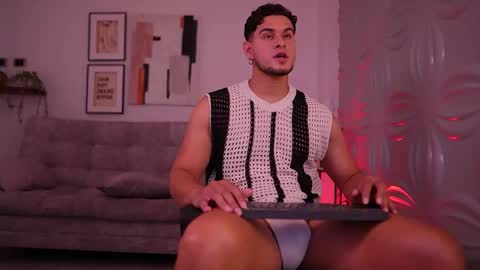 Davies brown    schedule 12pm to 5pm col time online show from 22, 3, 2026