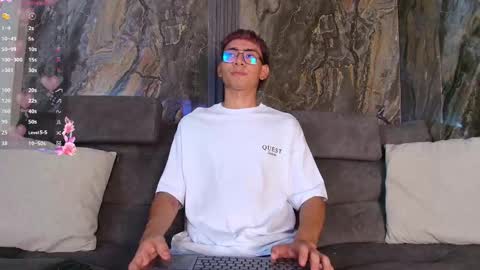 Snapshot of daviid_laid_ chatting on 19, 2, 2026 David online show from 19, 2, 2026