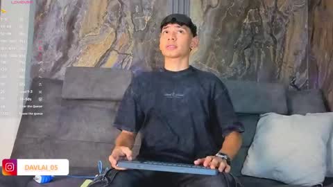 Snapshot of daviid_laid_ chatting on 18, 4, 2026 David online show from 18, 4, 2026