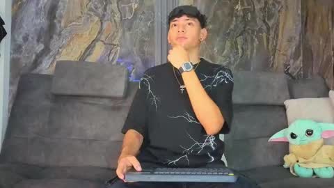 Snapshot of daviid_laid_ chatting on 24, 4, 2026 David online show from 24, 4, 2026