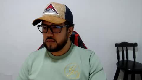 Snapshot of daviko07 chatting on 2, 11, 2025 daviko07 online show from 2, 11, 2025