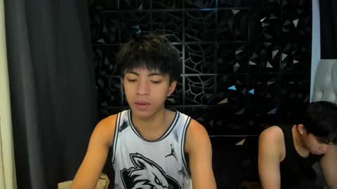 Snapshot of davincihugecock chatting on 22, 3, 2026 daniel online show from 22, 3, 2026