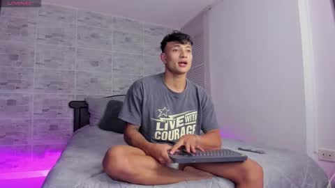 Snapshot of davisfirb chatting on 3, 11, 2025 davis online show from 3, 11, 2025