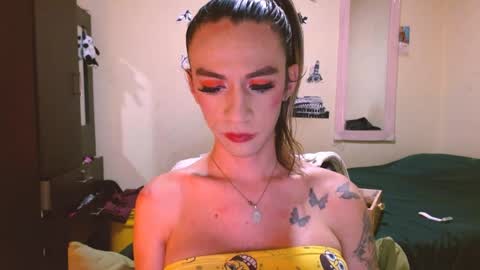 Snapshot of dayanna_01_ chatting on 29, 5, 2026 dayanna_01_ online show from 29, 5, 2026
