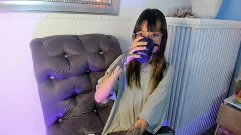 Snapshot of dayanne7 chatting on 17, 12, 2024 dayanne7 online show from 17, 12, 2024
