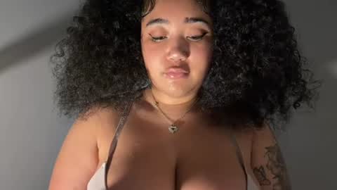Snapshot of dayqueen1 chatting on 14, 7, 2026 dayqueen1 online show from 14, 7, 2026