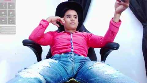 dayro_dduran online show from 8, 11, 2025