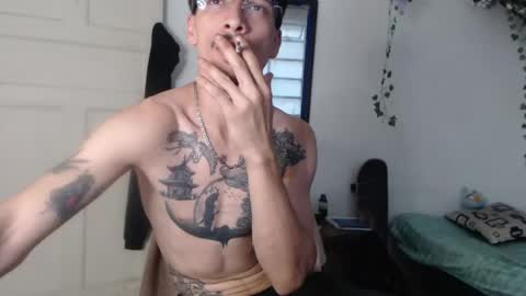 Snapshot of dazzayyy chatting on 10, 5, 2026 dazzayy online show from 10, 5, 2026