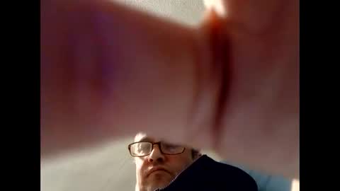 Dazzill online show from 7, 12, 2024