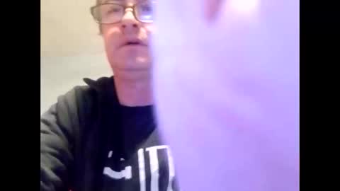 Dazzill online show from 2, 2, 2025