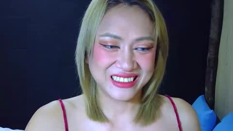 stephaniechim online show from 27, 4, 2026