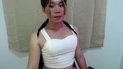 dazzzlingcarol online show from 8, 6, 2026