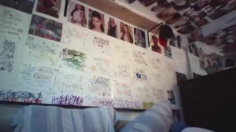 dbeamon92 online show from 16, 4, 2026