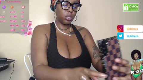 Snapshot of dchcco chatting on 16, 1, 2025 Duchess Coco - Coco Puffs online show from 16, 1, 2025